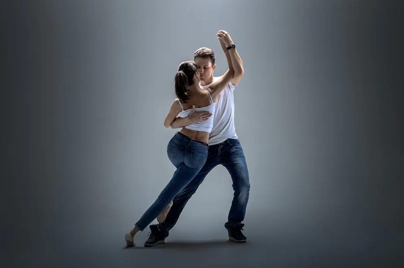 Qu'est-ce que la danse de salon ?